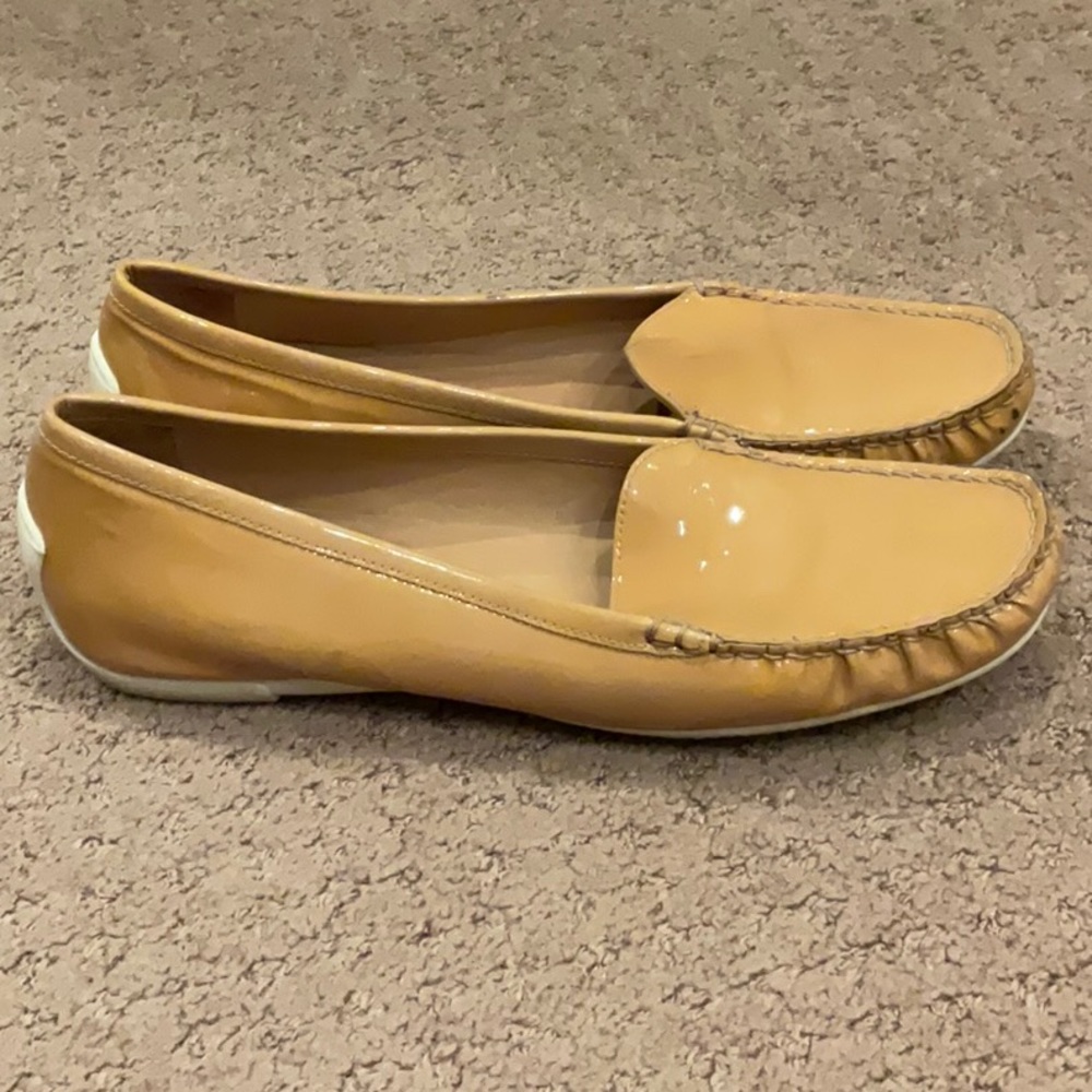 Host Pick Stuart Weitzman Size 81/2 - image 1